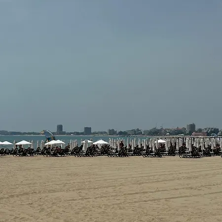 In Vip Club Delphin شقة